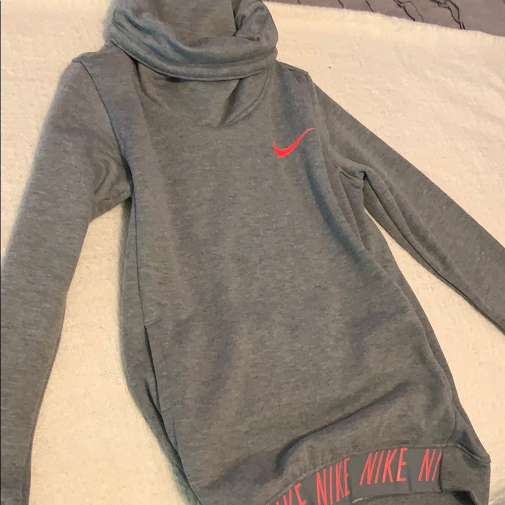 Nike sweatshirt